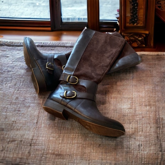 Lucky Brand ladies boots size 7.5 - Picture 2 of 3